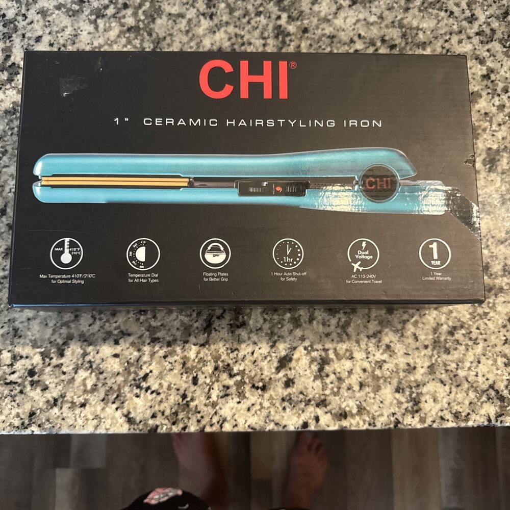 NIB Chi 1” Ceramic Hairstyling Iron